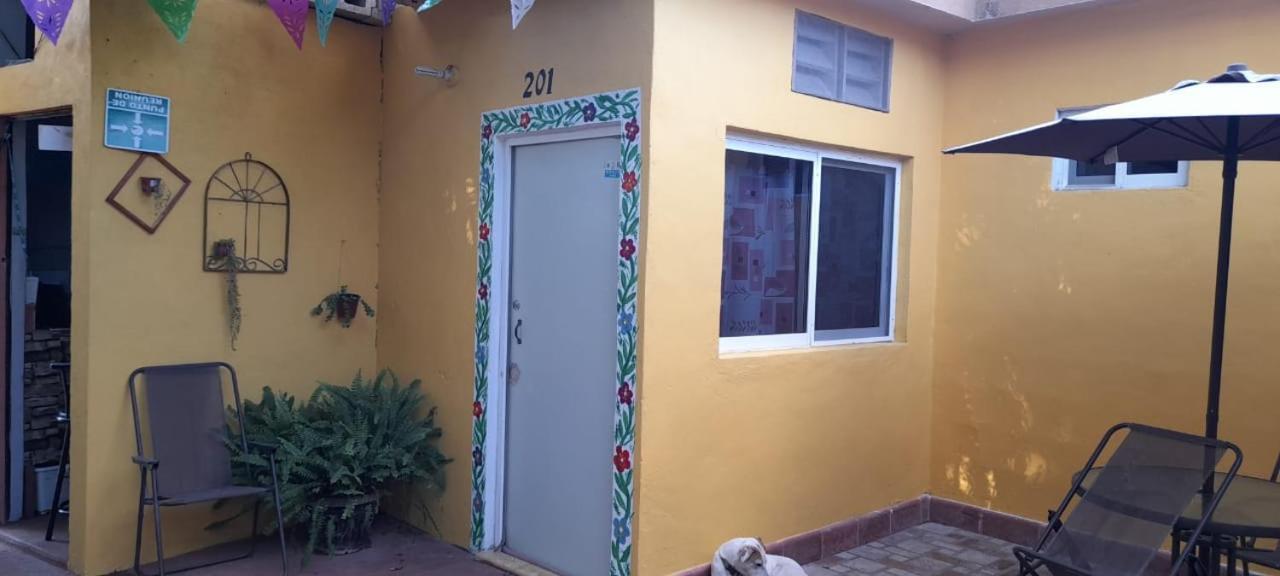 Отель Casa Atrapasuenos Вальядолид Экстерьер фото